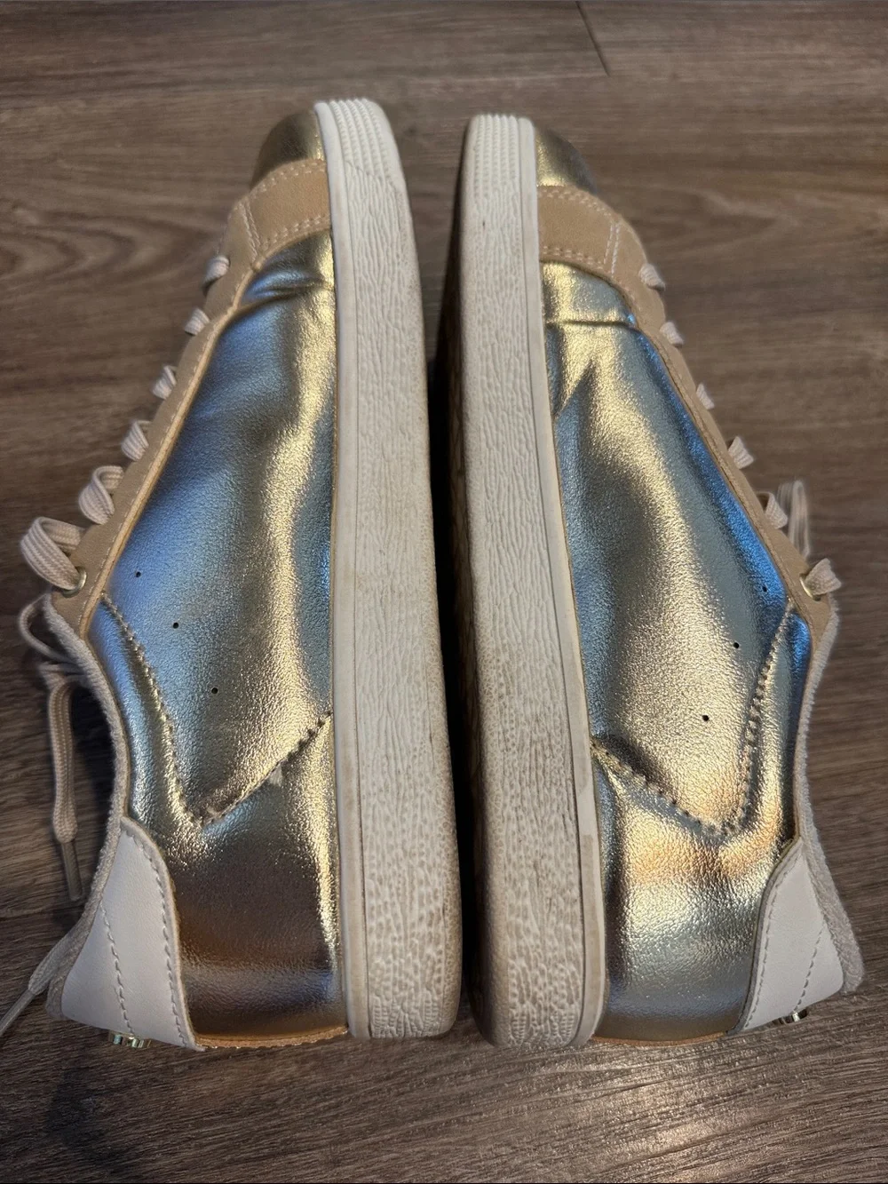 Lucky Step Star Gold Glitter Sneaker Size 10
